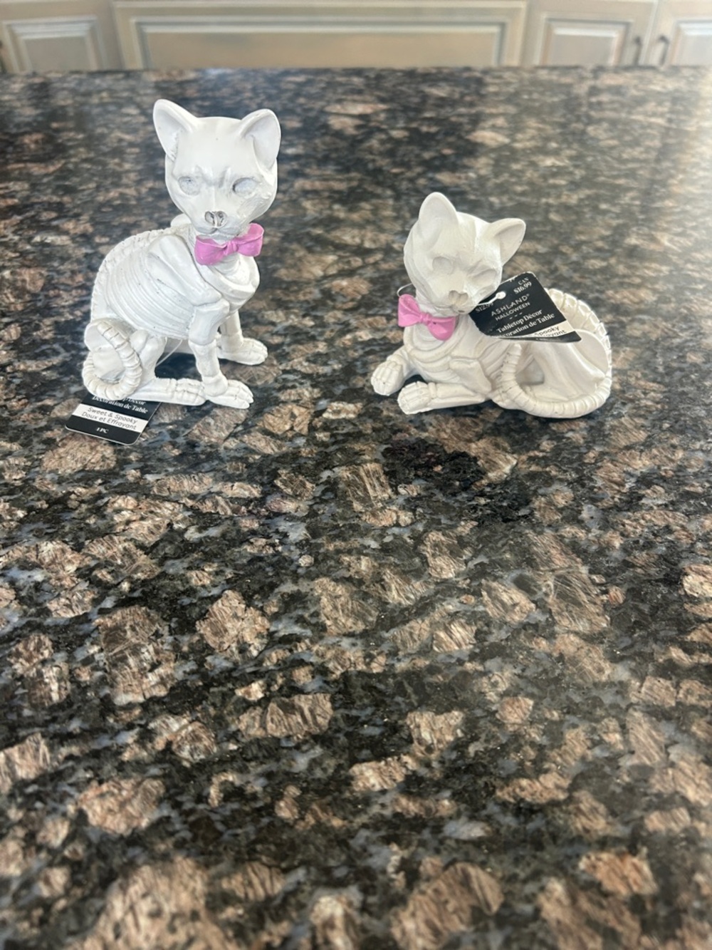ASHLAND HALLOWEEN CAT TABLETOP DECOR LOT OF 2 NWT